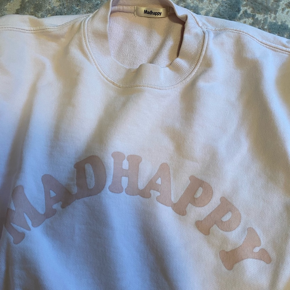 MADHAPY CREWNECK BABY PINK!